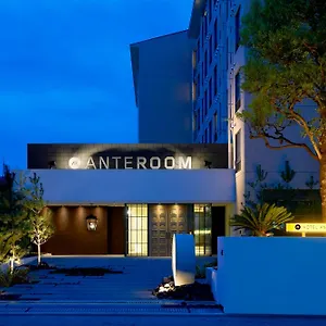 Hotel Anteroom, Kjóto
